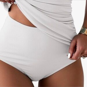 NWOT Cupshe White Ribbed High-Waisted Bikini Bottom